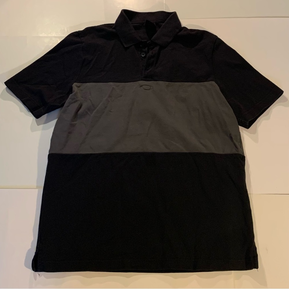 🏌️‍♂️OAKLEY REGULAR FIT DARK GREY BLACK QUARTER BUTTON UP POLO GOLF SHIRT🏌️‍♂️